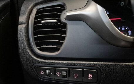 KIA Rio IV, 2021 год, 1 569 000 рублей, 5 фотография