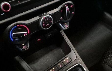 KIA Rio IV, 2021 год, 1 569 000 рублей, 9 фотография