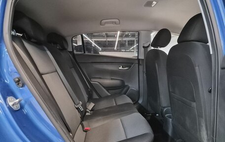 KIA Rio IV, 2021 год, 1 569 000 рублей, 8 фотография