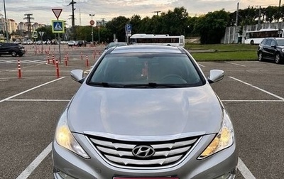 Hyundai Sonata VI, 2010 год, 750 000 рублей, 1 фотография