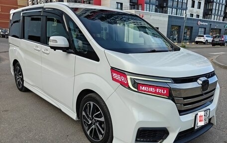 Honda Stepwgn IV, 2021 год, 2 850 000 рублей, 1 фотография