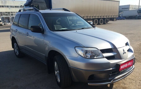 Mitsubishi Outlander III рестайлинг 3, 2007 год, 440 000 рублей, 1 фотография