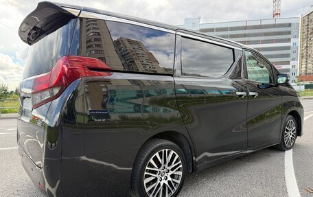 Toyota Alphard III, 2017 год, 3 350 000 рублей, 4 фотография