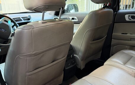Ford Explorer VI, 2011 год, 1 220 000 рублей, 4 фотография