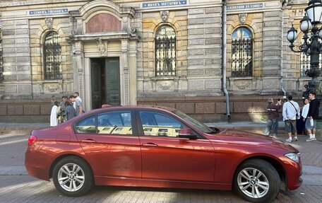 BMW 3 серия, 2018 год, 2 500 000 рублей, 3 фотография