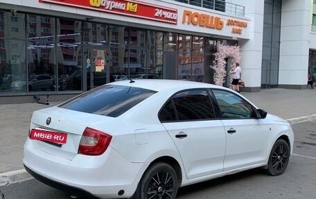 Skoda Rapid I, 2015 год, 650 000 рублей, 4 фотография
