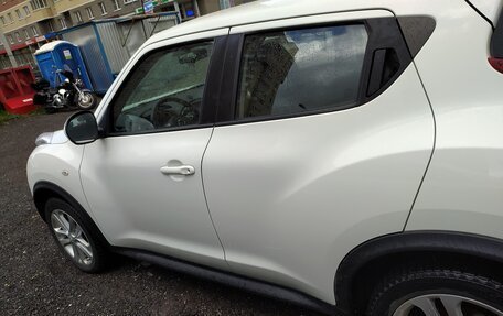 Nissan Juke II, 2013 год, 800 000 рублей, 11 фотография