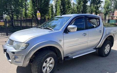 Mitsubishi L200 IV рестайлинг, 2011 год, 1 050 000 рублей, 5 фотография