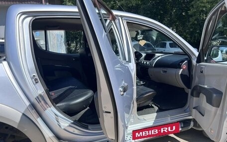 Mitsubishi L200 IV рестайлинг, 2011 год, 1 050 000 рублей, 10 фотография