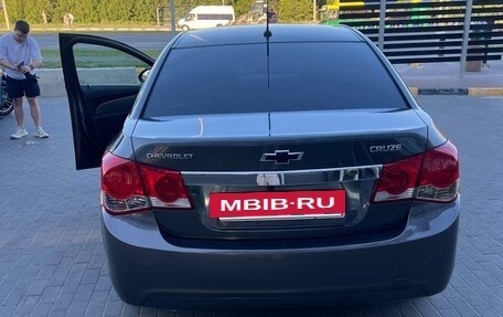 Chevrolet Cruze II, 2011 год, 725 000 рублей, 5 фотография