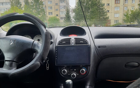 Peugeot 206, 2003 год, 200 000 рублей, 11 фотография