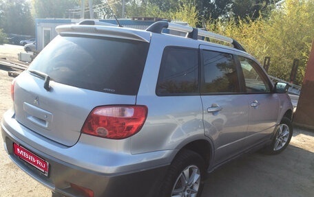 Mitsubishi Outlander III рестайлинг 3, 2007 год, 440 000 рублей, 4 фотография