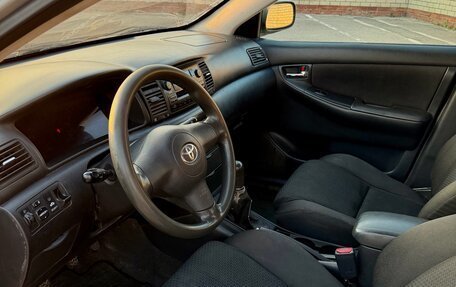 Toyota Corolla, 2004 год, 350 000 рублей, 10 фотография