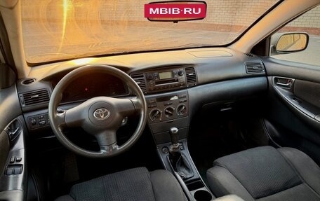 Toyota Corolla, 2004 год, 350 000 рублей, 9 фотография