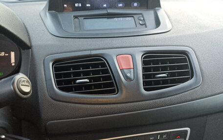 Renault Fluence I, 2010 год, 665 000 рублей, 8 фотография
