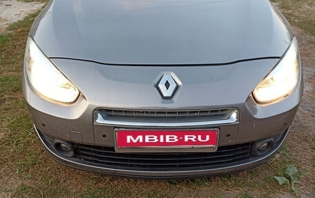 Renault Fluence I, 2010 год, 665 000 рублей, 2 фотография