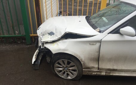 BMW 1 серия, 2008 год, 200 000 рублей, 3 фотография