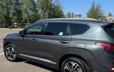 Hyundai Santa Fe IV, 2018 год, 2 550 000 рублей, 5 фотография