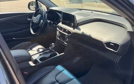 Hyundai Santa Fe IV, 2018 год, 2 550 000 рублей, 10 фотография