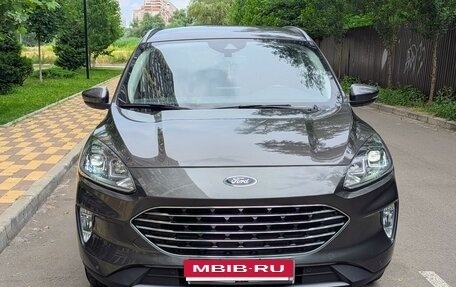 Ford Kuga III, 2021 год, 1 890 000 рублей, 2 фотография