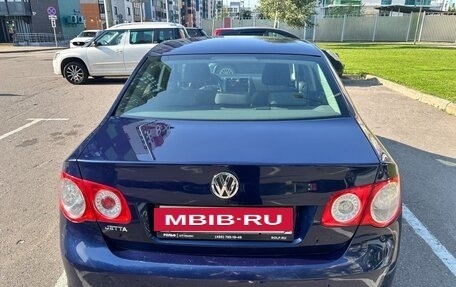Volkswagen Jetta VI, 2008 год, 620 000 рублей, 5 фотография