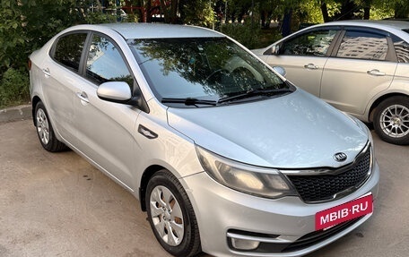 KIA Rio III рестайлинг, 2015 год, 625 000 рублей, 2 фотография