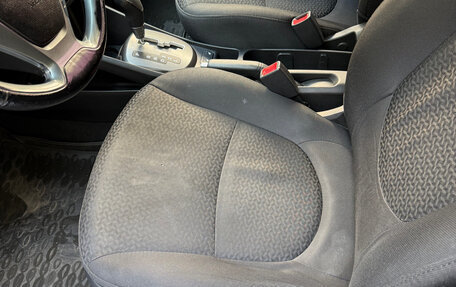 KIA Rio III рестайлинг, 2015 год, 625 000 рублей, 32 фотография