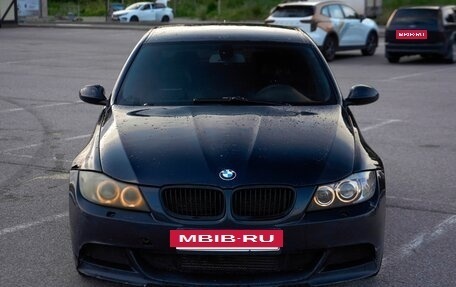 BMW 3 серия, 2005 год, 950 000 рублей, 4 фотография