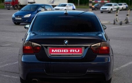 BMW 3 серия, 2005 год, 950 000 рублей, 7 фотография