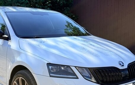 Skoda Octavia, 2018 год, 1 730 000 рублей, 2 фотография