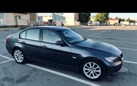 BMW 3 серия, 2006 год, 450 000 рублей, 2 фотография