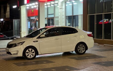 KIA Rio III рестайлинг, 2013 год, 750 000 рублей, 6 фотография