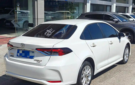 Toyota Corolla, 2023 год, 1 600 000 рублей, 4 фотография