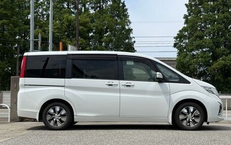 Honda Stepwgn IV, 2015 год, 1 034 911 рублей, 4 фотография