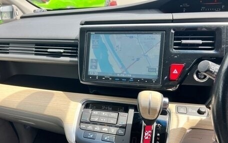 Honda Stepwgn IV, 2015 год, 1 034 911 рублей, 11 фотография