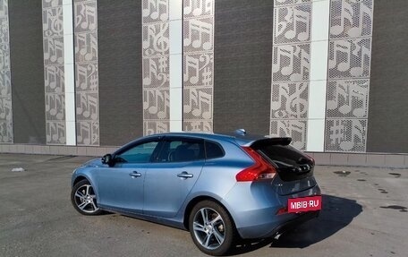 Volvo V40 II рестайлинг, 2016 год, 1 000 000 рублей, 4 фотография