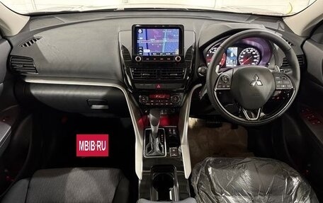 Mitsubishi Eclipse Cross, 2022 год, 1 903 911 рублей, 8 фотография