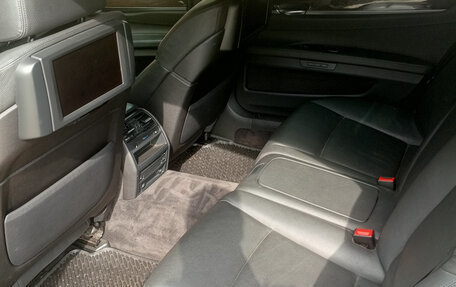 BMW 7 серия, 2010 год, 2 000 000 рублей, 7 фотография