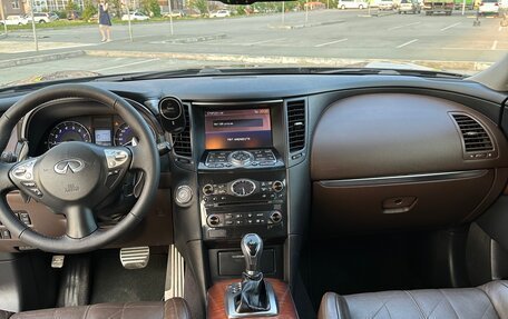 Infiniti FX II, 2012 год, 2 100 000 рублей, 8 фотография