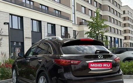 Infiniti FX II, 2012 год, 2 100 000 рублей, 4 фотография