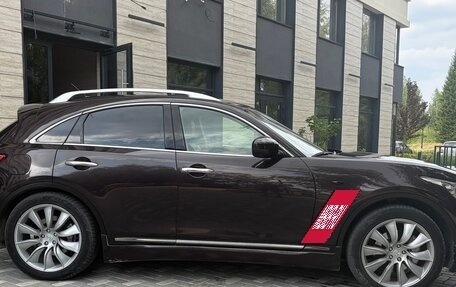 Infiniti FX II, 2012 год, 2 100 000 рублей, 5 фотография