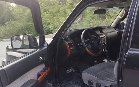 Nissan Patrol, 2005 год, 1 550 000 рублей, 11 фотография