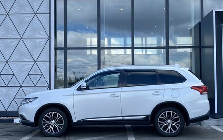 Mitsubishi Outlander III рестайлинг 3, 2017 год, 1 439 000 рублей, 8 фотография