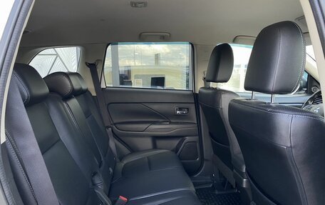 Mitsubishi Outlander III рестайлинг 3, 2017 год, 1 439 000 рублей, 24 фотография
