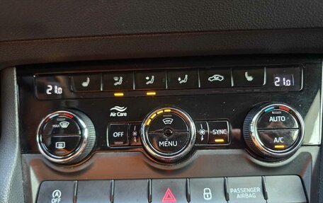 Skoda Karoq I, 2020 год, 2 300 000 рублей, 15 фотография