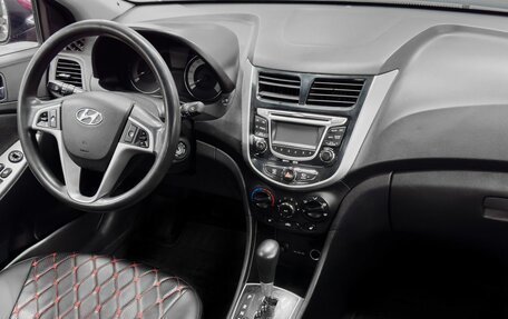 Hyundai Solaris II рестайлинг, 2013 год, 889 900 рублей, 9 фотография
