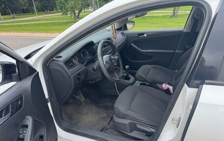 Volkswagen Jetta VI, 2014 год, 850 000 рублей, 6 фотография