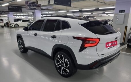 Chevrolet Trax, 2023 год, 1 895 000 рублей, 4 фотография