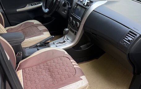 Toyota Corolla, 2011 год, 850 000 рублей, 5 фотография