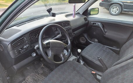 Volkswagen Golf III, 1996 год, 130 000 рублей, 2 фотография